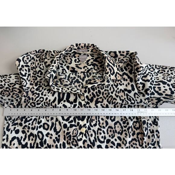 Chicos No Iron Leopard Print Tunic Shirt Womens Size 2 US 12 14 Large Pockets - Picture 7 of 11